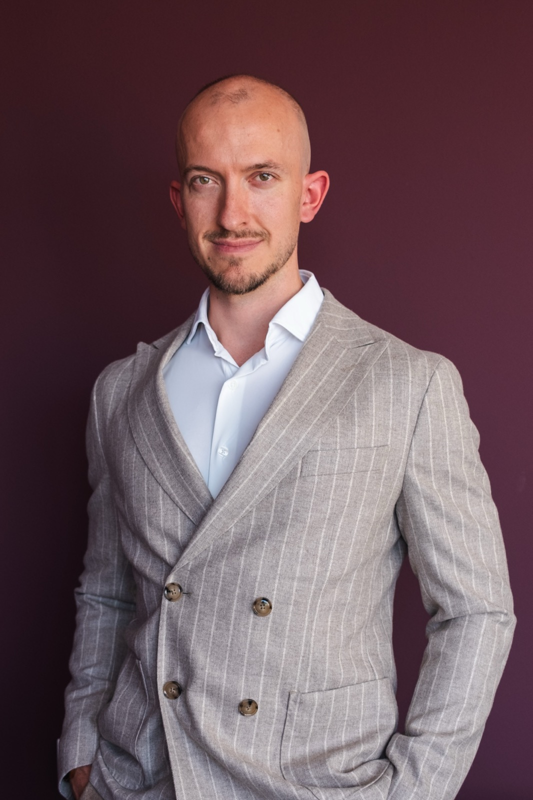 Portrait von Dr. Christoph Valach